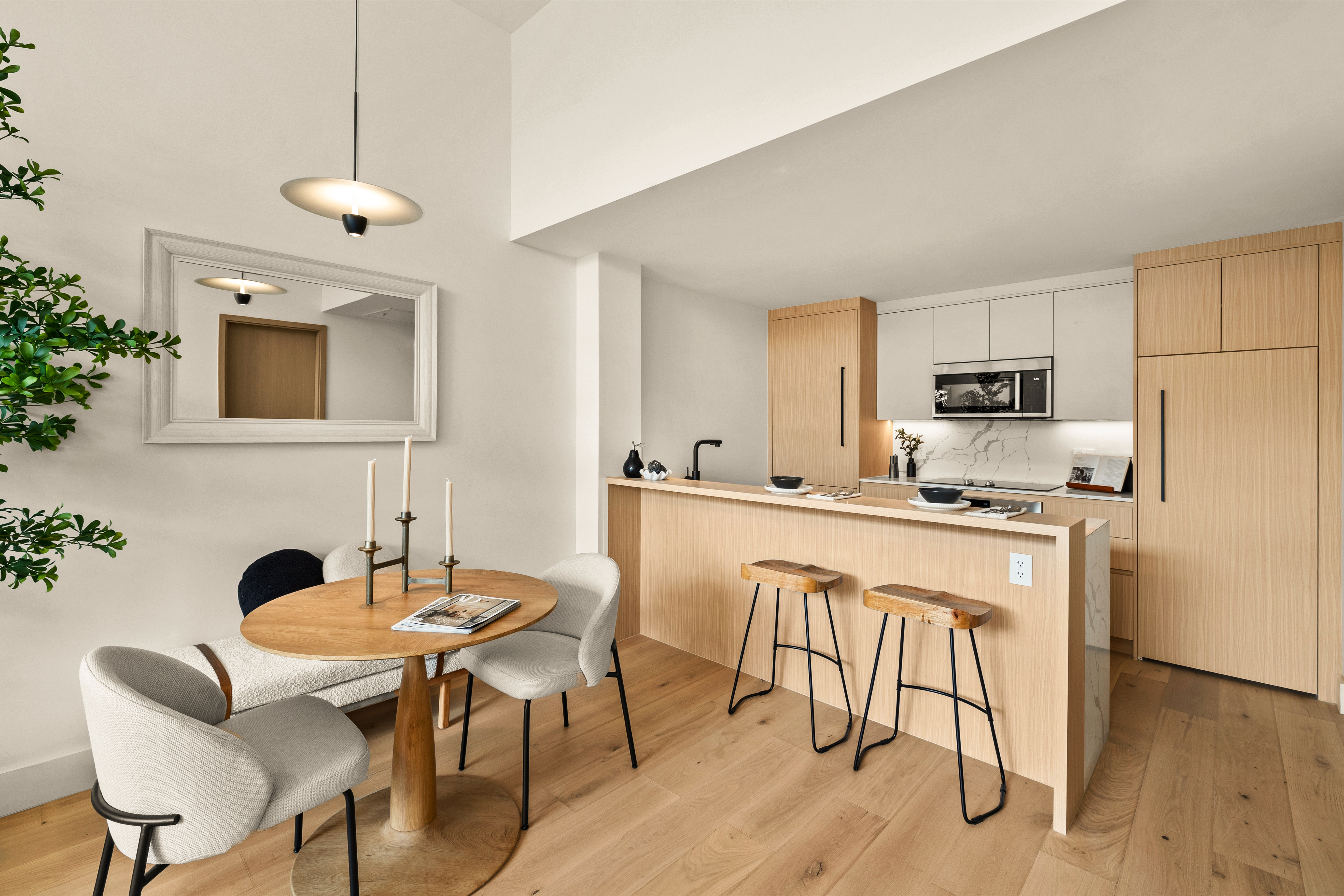 Residence 3B kitchen and dining area