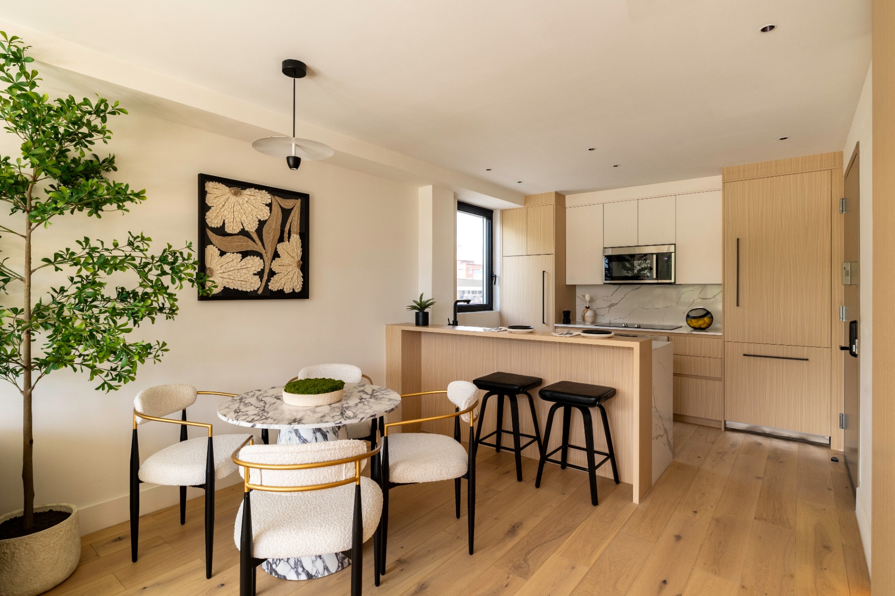 Representative — Residence 4B kitchen and dining area