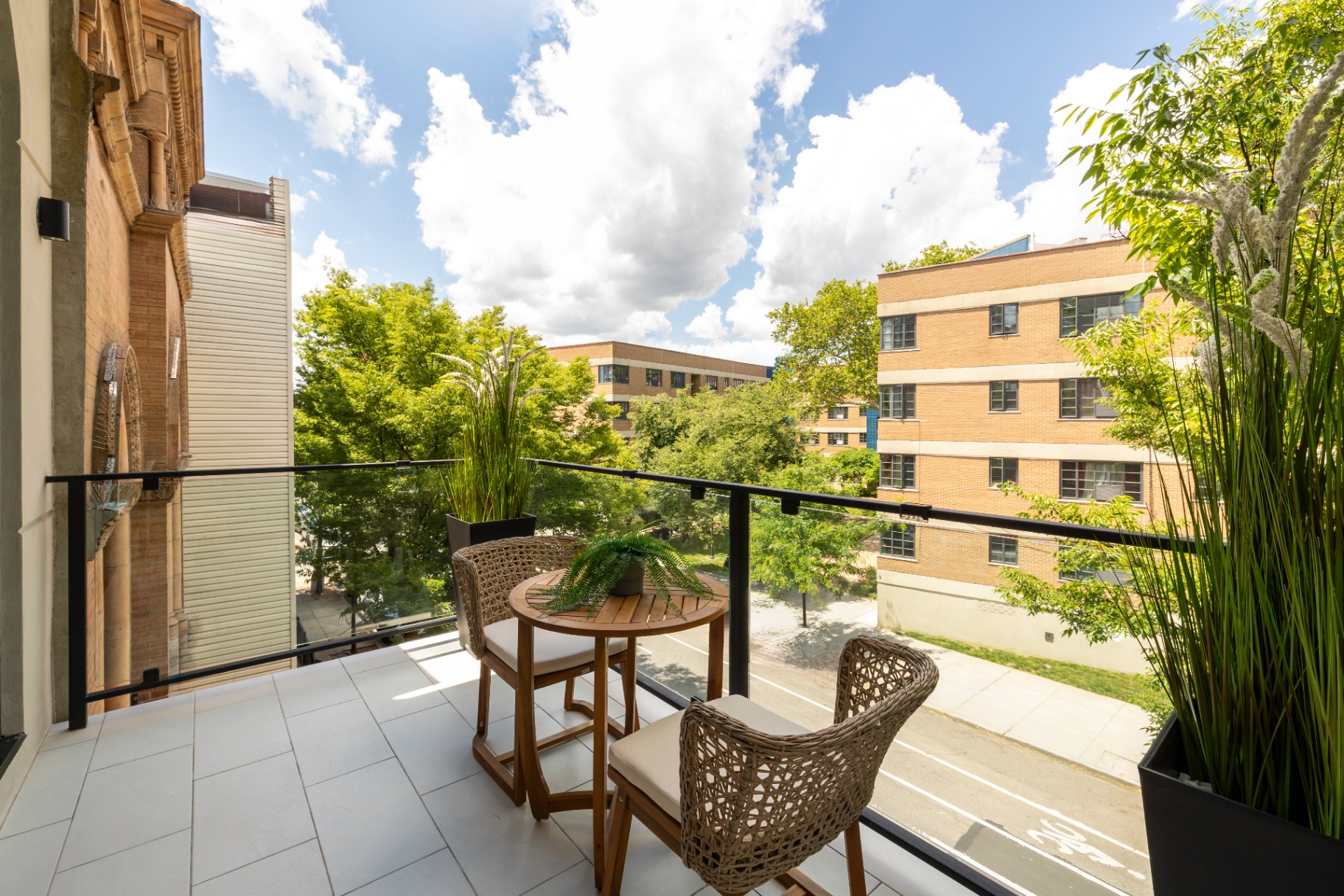 Residence 3A private balcony