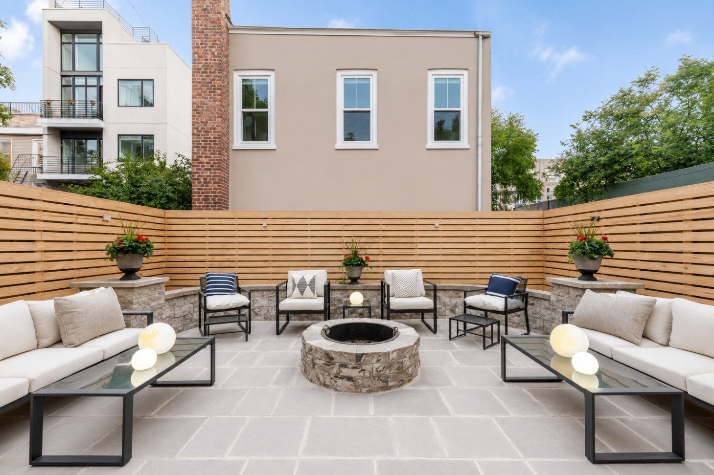 Residence 1B private bluestone backyard by day