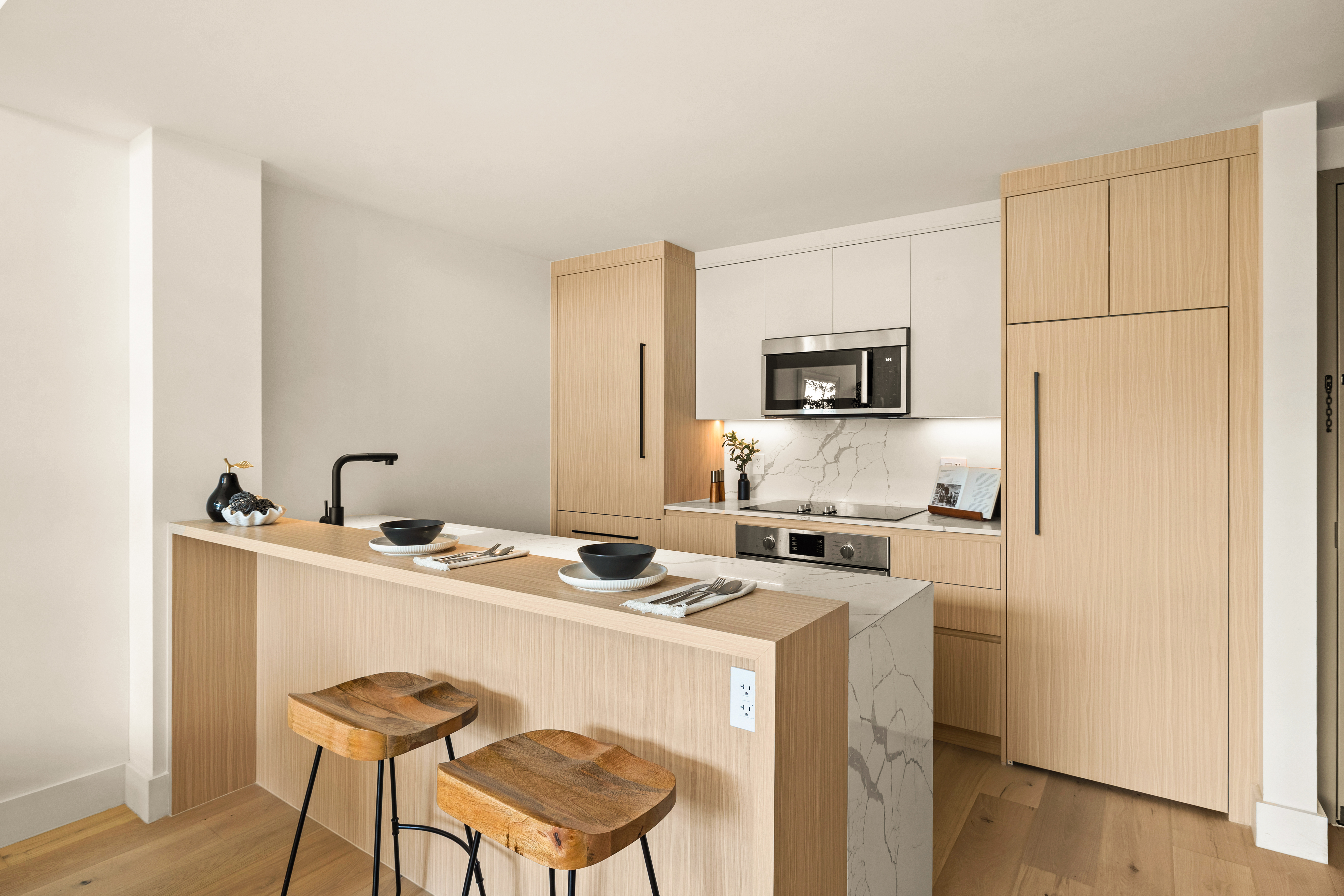 Residence 3B kitchen island